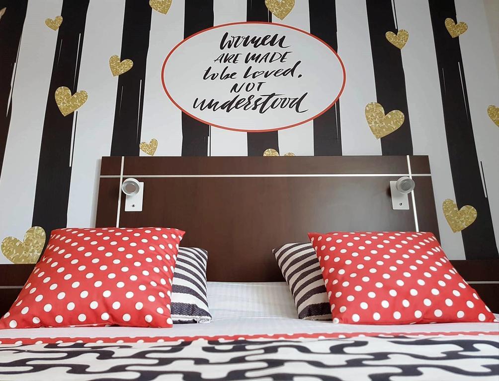 Logis Boutique Hotel Novalis Gradignan Kültér fotó